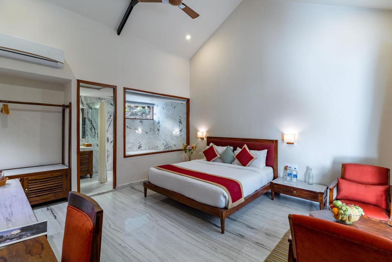 Aranya Vilas - A Nature Resort Удайпур Екстериор снимка