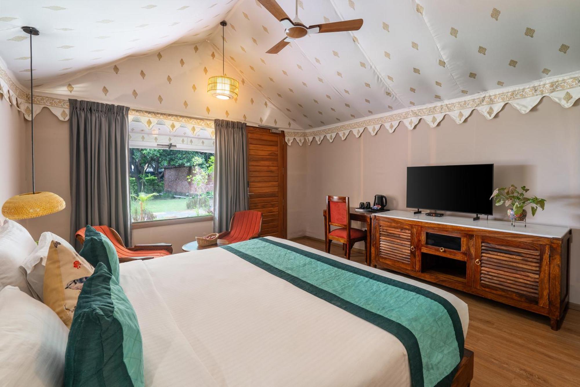 Aranya Vilas - A Nature Resort Удайпур Екстериор снимка